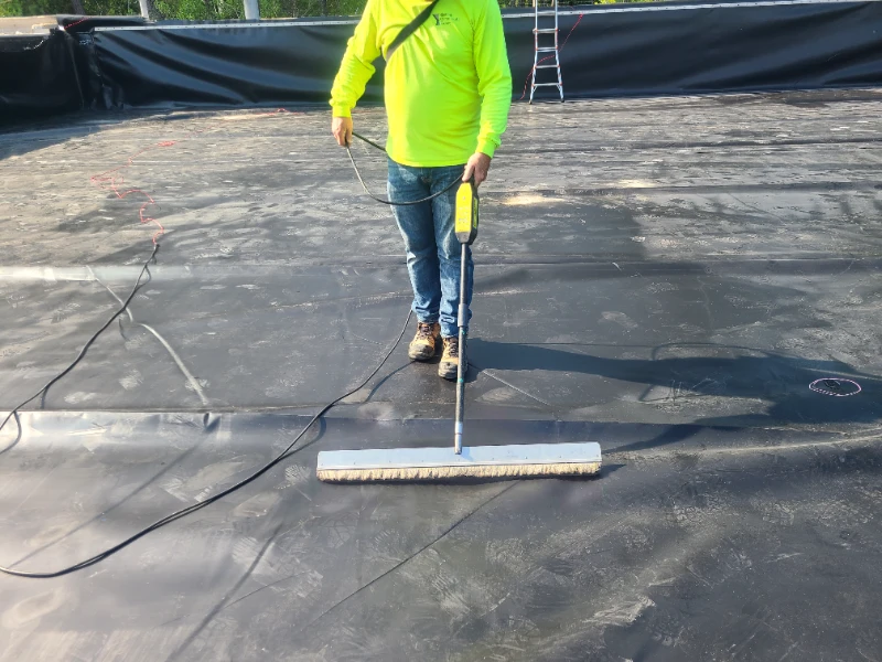 Geomembrane liner Electric Leak Location Testing after exposure